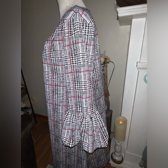 Nina Leonard plaid Bell Bubble dress Super cute!Size M. EUC - Picture 2 of 9